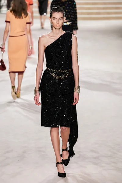 Look 40